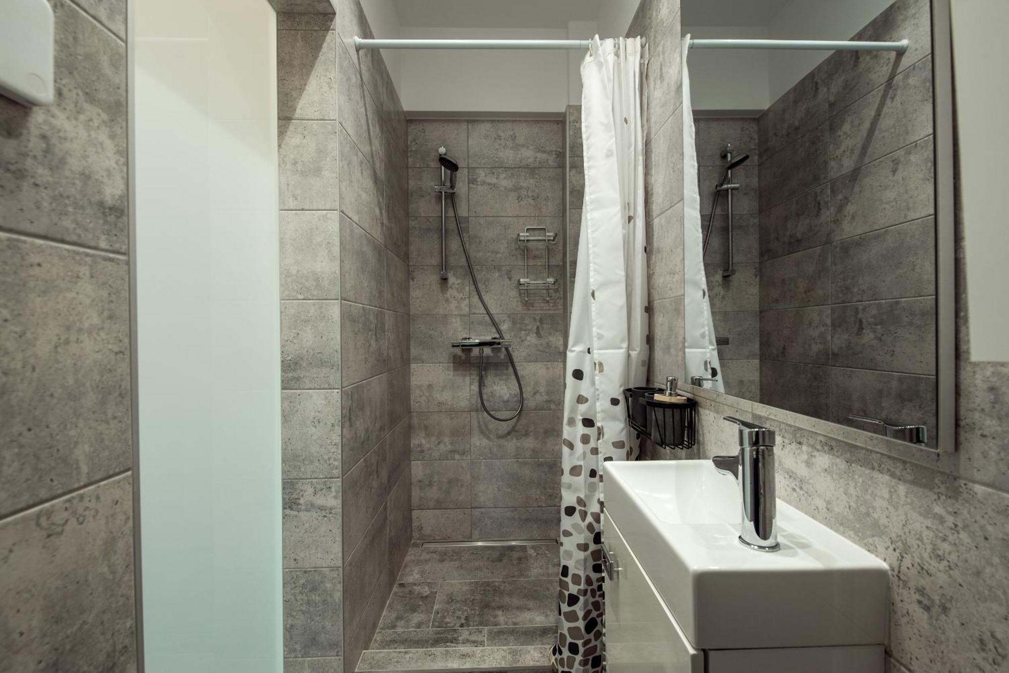 Cozy Penthousestudio Cityview W12 Bucureşti Ngoại thất bức ảnh