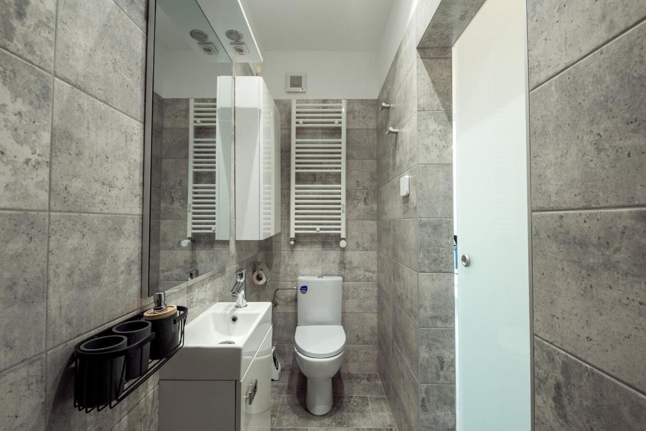 Cozy Penthousestudio Cityview W12 Bucureşti Ngoại thất bức ảnh